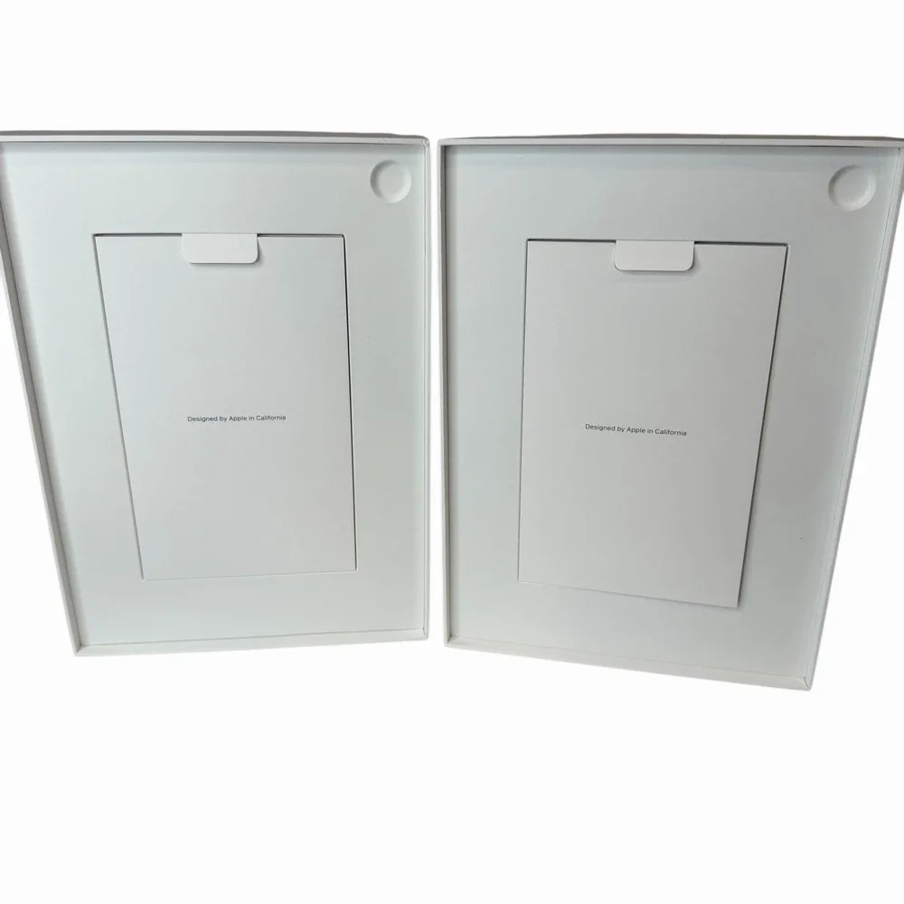 iPad A16 11th Generation 128GB A3354 Wifi 2025 Set Of 2‎ Boxes Only Blue Silver